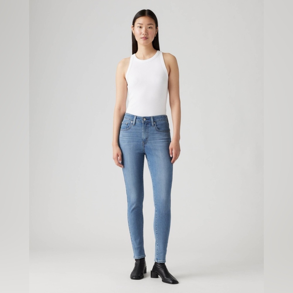 Levi’s 421 Medium Wash Skinny Jeans Mid Rise Stretch Clean Girl Y2K Size 30